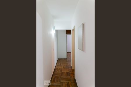 Corredor de apartamento para alugar com 2 quartos, 80m² em Vila Mariana, São Paulo
