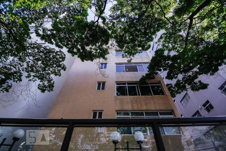 Apartamento para alugar com 145m², 4 quartos e 2 vagasFachada