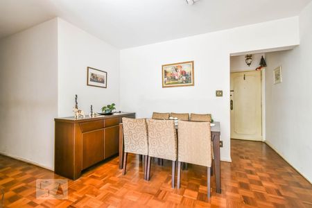 Sala de Apartamento com 3 quartos, 130m² Pinheiros