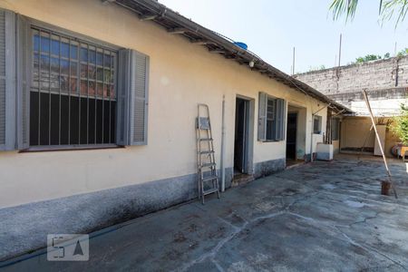 Casa para alugar com 80m², 2 quartos e 1 vagaÁrea Externa