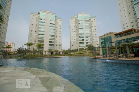 Apartamento à venda com 131m², 3 quartos e 3 vagasÁrea comum - Piscina