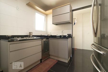 Apartamento à venda com 131m², 3 quartos e 3 vagasCozinha