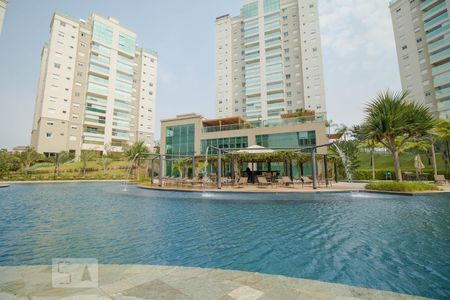 Apartamento à venda com 131m², 3 quartos e 3 vagasÁrea comum - Piscina