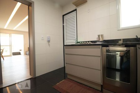 Apartamento à venda com 131m², 3 quartos e 3 vagasCozinha