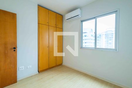 Apartamento para alugar com 77m², 2 quartos e 1 vagaQuarto 2