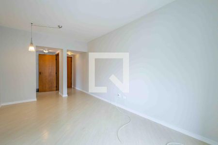 Sala de apartamento para alugar com 2 quartos, 77m² em Barra da Tijuca, Rio de Janeiro
