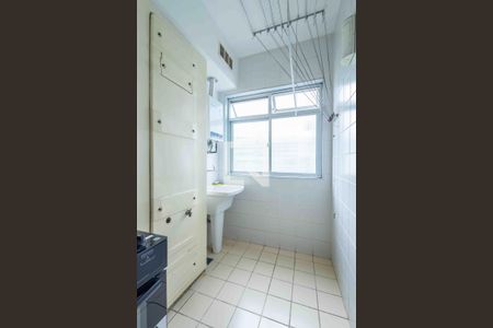 Apartamento para alugar com 77m², 2 quartos e 1 vagaÁrea de Serviço