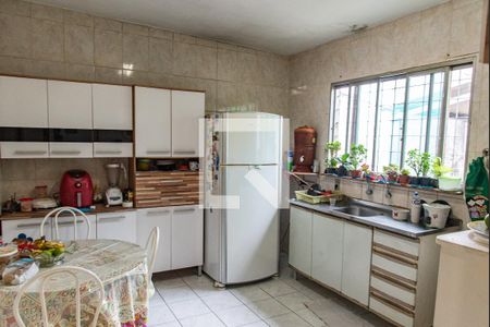 Casa à venda com 300m², 5 quartos e 5 vagasCasa 2 - cozinha