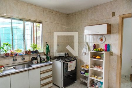 Casa à venda com 300m², 5 quartos e 5 vagasCasa 2 - cozinha