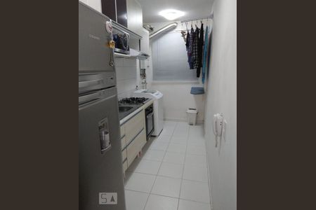 Cozinha de apartamento à venda com 2 quartos, 60m² em Jardim Guairaca, São Paulo