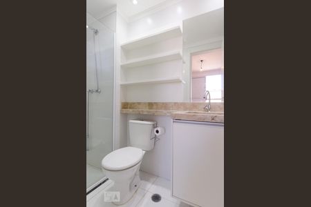 Banheiro da suíte de apartamento para alugar com 3 quartos, 124m² em Conceição, Diadema