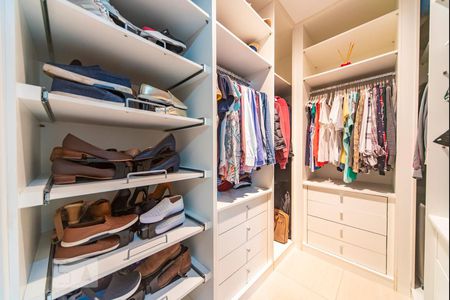 Apartamento à venda com 96m², 3 quartos e 3 vagasCloset do Quarto 3