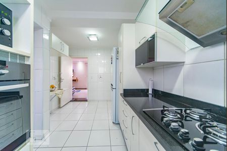 Apartamento à venda com 96m², 3 quartos e 3 vagasCozinha 