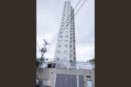 Apartamento à venda com 96m², 3 quartos e 3 vagasFachada e portaria