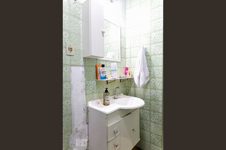 Casa à venda com 319m², 3 quartos e 3 vagas Casa à venda com 319m², 3 quartos e 3 vagasBanheiro