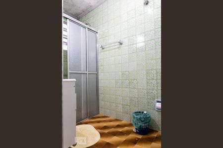 Casa à venda com 319m², 3 quartos e 3 vagas Casa à venda com 319m², 3 quartos e 3 vagasBanheiro