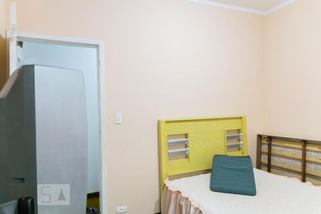 Casa à venda com 319m², 3 quartos e 3 vagas Casa à venda com 319m², 3 quartos e 3 vagasQuarto 1