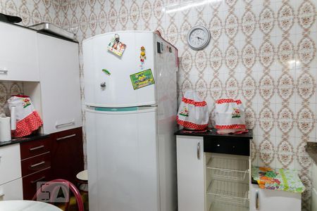 Casa à venda com 319m², 3 quartos e 3 vagas Casa à venda com 319m², 3 quartos e 3 vagasCozinha