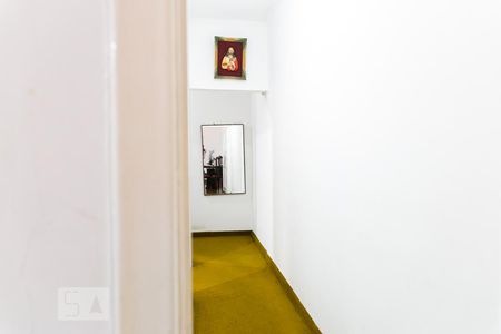 Casa à venda com 319m², 3 quartos e 3 vagas Casa à venda com 319m², 3 quartos e 3 vagasCorredor