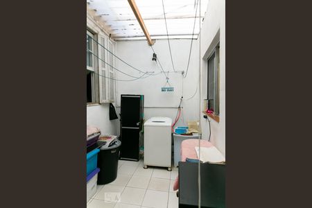 Casa à venda com 319m², 3 quartos e 3 vagas Casa à venda com 319m², 3 quartos e 3 vagasÁrea de Serviço