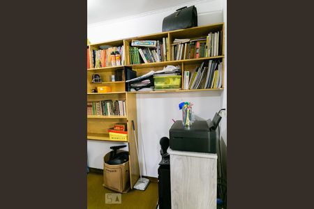 Casa à venda com 319m², 3 quartos e 3 vagas Casa à venda com 319m², 3 quartos e 3 vagasCorredor