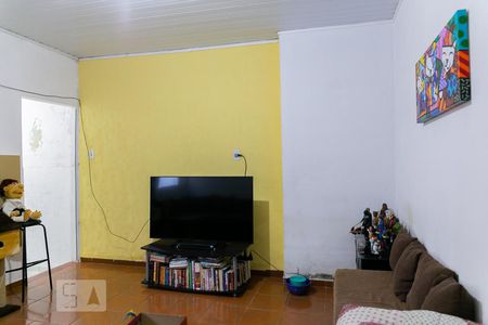 Casa à venda com 319m², 3 quartos e 3 vagas Casa à venda com 319m², 3 quartos e 3 vagasSala