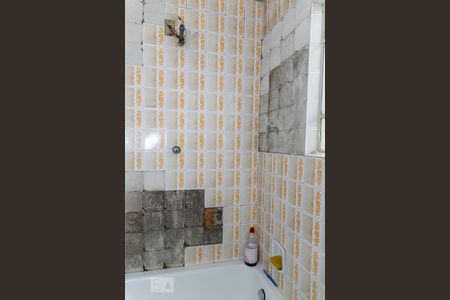 Casa à venda com 319m², 3 quartos e 3 vagas Casa à venda com 319m², 3 quartos e 3 vagasBanheiro