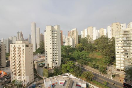 Vista do quarto 1 de apartamento para alugar com 2 quartos, 65m² em Vila Andrade, São Paulo