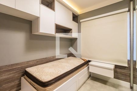 Quarto 1 de apartamento para alugar com 2 quartos, 70m² em Empresarial 18 do Forte, Barueri