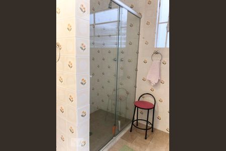 Apartamento para alugar com 60m², 1 quarto e sem vagaBanheiro