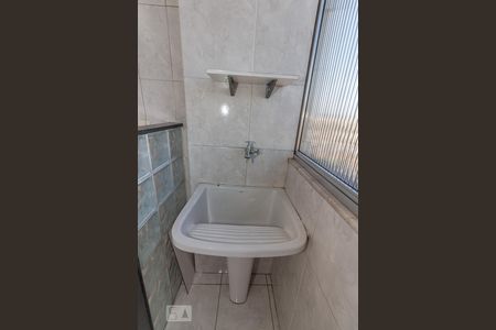 Apartamento à venda com 60m², 2 quartos e 1 vagaÁrea de Serviço