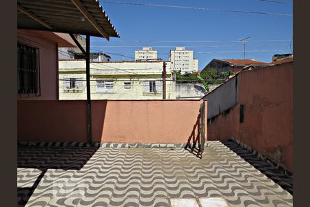 Casa para alugar com 100m², 2 quartos e sem vagaQuintal