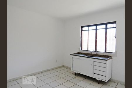 Casa para alugar com 100m², 2 quartos e sem vagaCozinha
