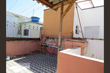 Casa para alugar com 100m², 2 quartos e sem vagaQuintal