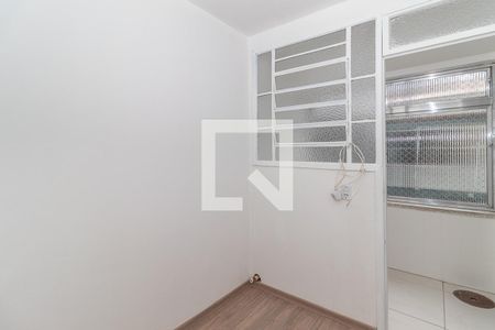 Apartamento para alugar com 82m², 2 quartos e sem vagaQuarto de Serviço