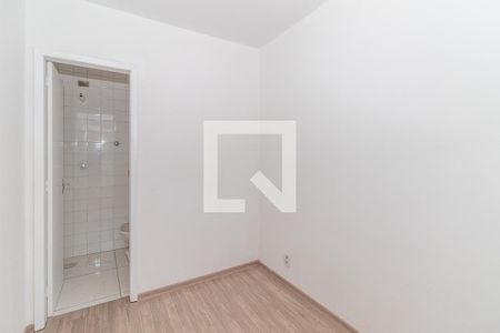 Apartamento para alugar com 82m², 2 quartos e sem vagaQuarto de Serviço