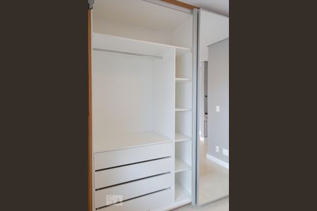 Apartamento para alugar com 48m², 1 quarto e 1 vagaQuarto