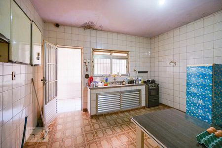 Cozinha de casa à venda com 3 quartos, 86m² em Vila Antonieta, São Paulo
