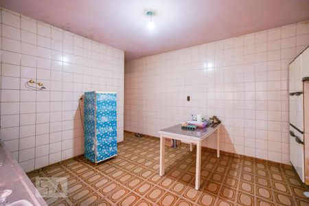 Cozinha de casa para alugar com 3 quartos, 86m² em Vila Antonieta, São Paulo