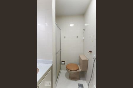 Apartamento para alugar com 66m², 1 quarto e 1 vaga Apartamento para alugar com 66m², 1 quarto e 1 vagaBanheiro