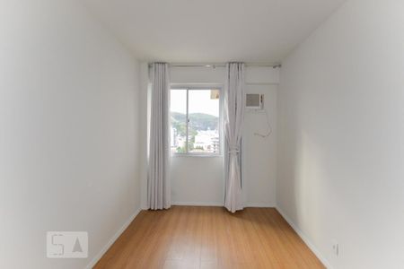 Apartamento para alugar com 66m², 1 quarto e 1 vaga Apartamento para alugar com 66m², 1 quarto e 1 vagaQuarto