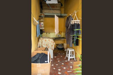 Casa à venda com 450m², 3 quartos e 8 vagasLavanderia