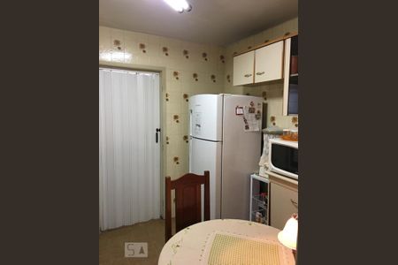 Apartamento à venda com 80m², 2 quartos e 1 vagaCozinha