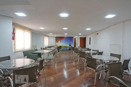 Apartamento à venda com 200m², 3 quartos e 3 vagasÁrea comum - Salão de festas