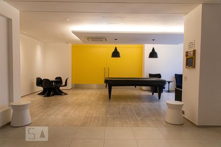 Studio para alugar com 40m², 1 quarto e sem vagaÁrea comum - Salão de festas