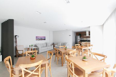 Apartamento para alugar com 30m², 1 quarto e sem vagaÁrea comum - Salão de festas