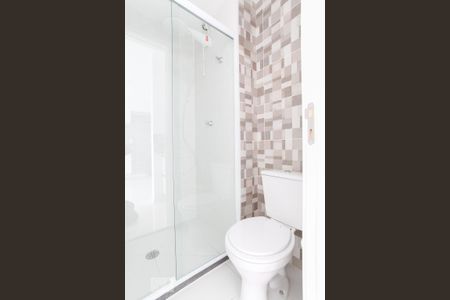 Banheiro  de apartamento para alugar com 1 quarto, 30m² em Mirandópolis, São Paulo