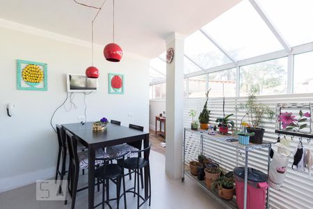 Casa à venda com 200m², 3 quartos e 4 vagasCozinha