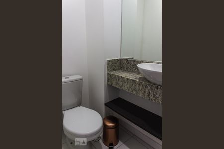 Apartamento para alugar com 46m², 1 quarto e sem vaga Apartamento para alugar com 46m², 1 quarto e sem vagaBanheiro