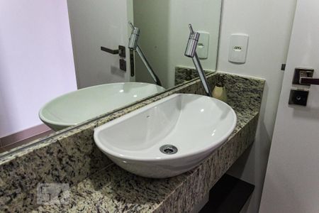Apartamento para alugar com 46m², 1 quarto e sem vaga Apartamento para alugar com 46m², 1 quarto e sem vagaBanheiro